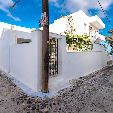 Authentic Santorinian Home Experience Fira  Exterior foto